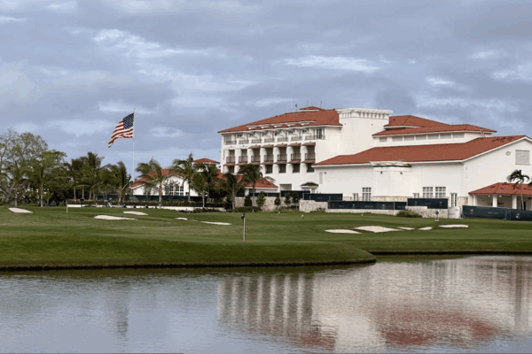 Shell Bay Club Building 1400X800